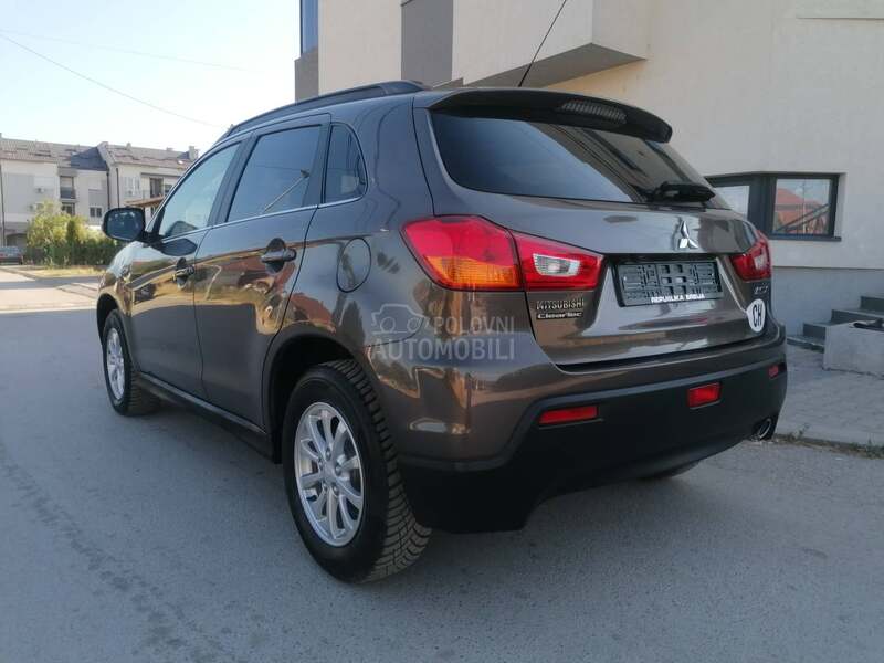 Mitsubishi ASX 1.8did 4x4 INVITE CH