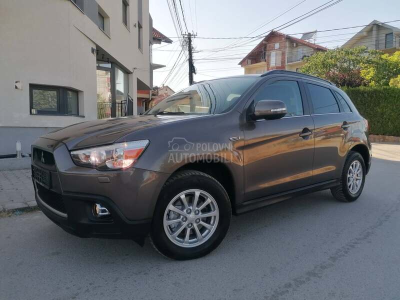 Mitsubishi ASX 1.8did 4x4 INVITE CH