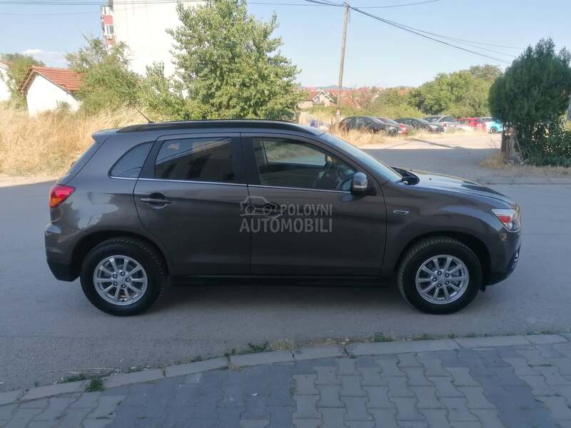 Mitsubishi ASX 1.8did 4x4 INVITE CH