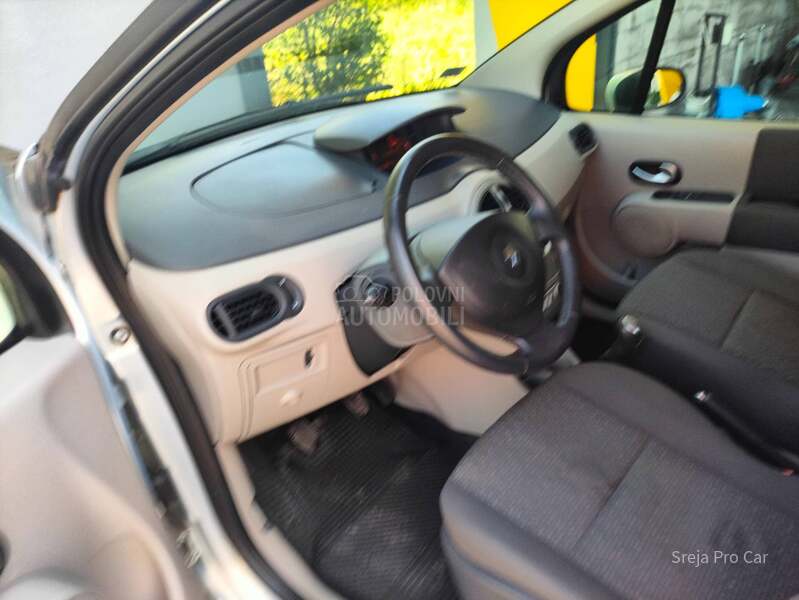 Renault Modus 1.6 16V REG DUGO