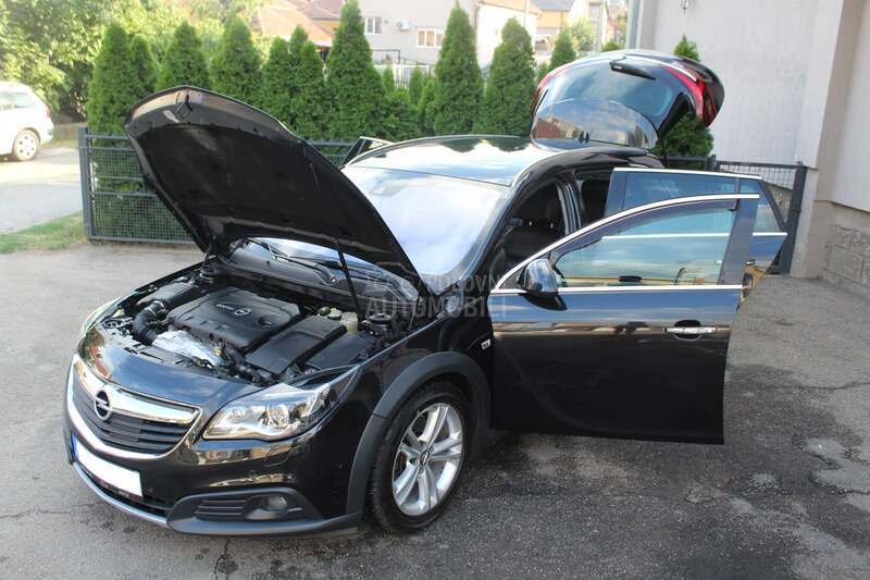 Opel Insignia 4x4 Country Tourer