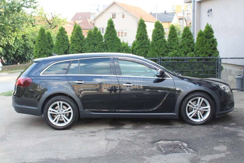 Opel Insignia 4x4 Country Tourer