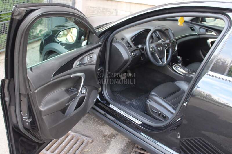 Opel Insignia 4x4 Country Tourer