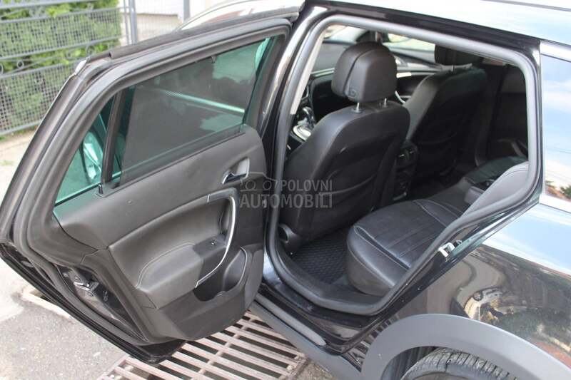 Opel Insignia 4x4 Country Tourer