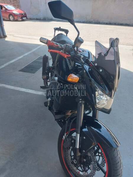 Kawasaki Z750
