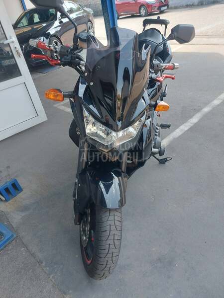 Kawasaki Z750
