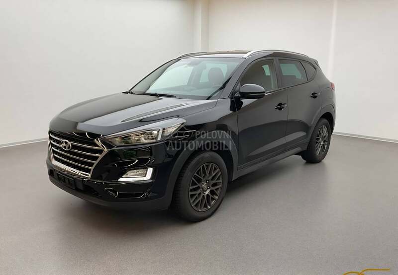 Hyundai Tucson 1.6b cena uCH