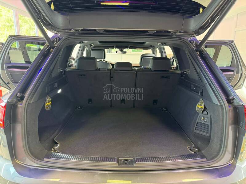 Volkswagen Touareg R-Line