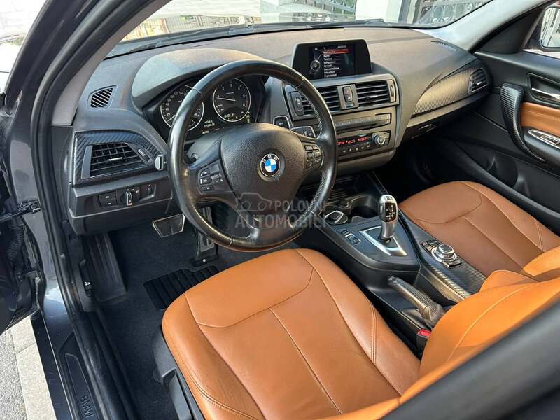 BMW 118 2.0d A.U.T/ N.A.V