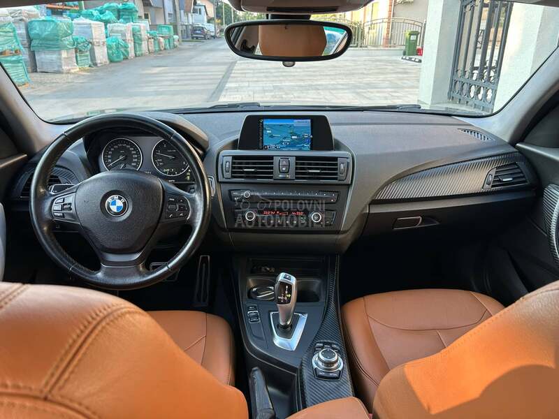 BMW 118 2.0d A.U.T/ N.A.V