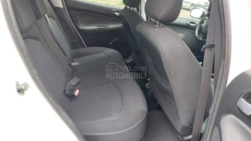 Peugeot 206 plus 1.1