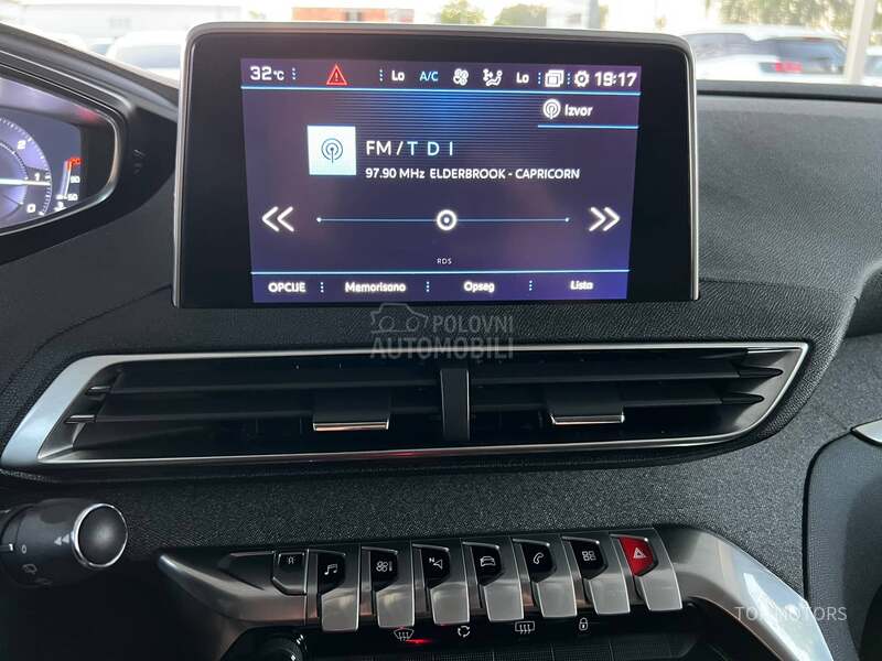 Peugeot 3008 2.0 ALLURE PERLA