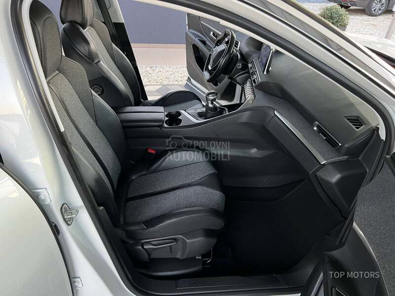 Peugeot 3008 2.0 ALLURE PERLA