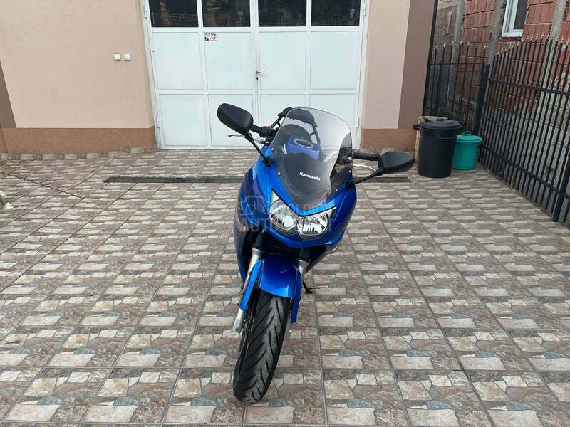 Kawasaki EF6F ABS CH