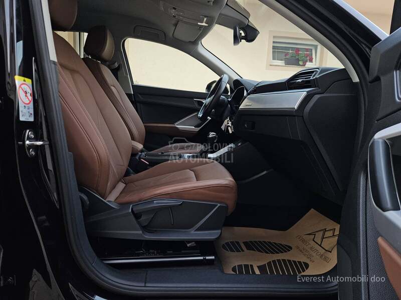 Audi Q3 2.0/SB/BusinesDakota