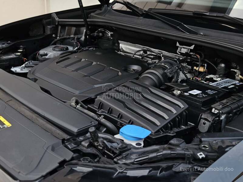 Audi Q3 2.0/SB/BusinesDakota