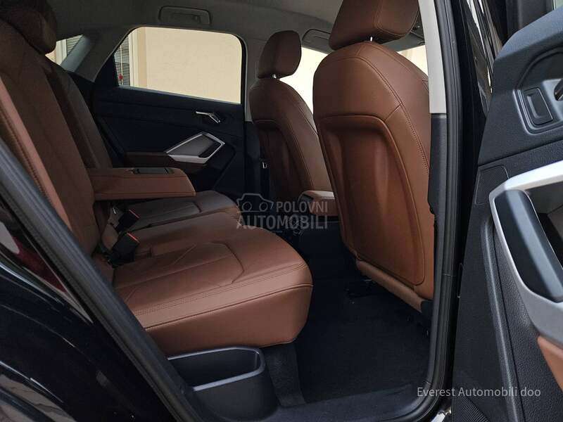 Audi Q3 2.0/SB/BusinesDakota