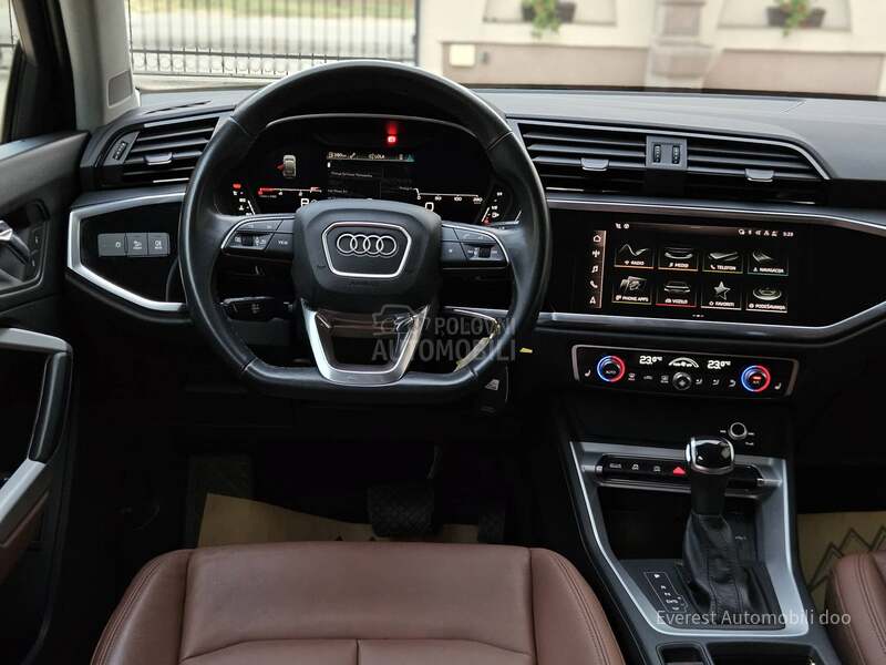 Audi Q3 2.0/SB/BusinesDakota