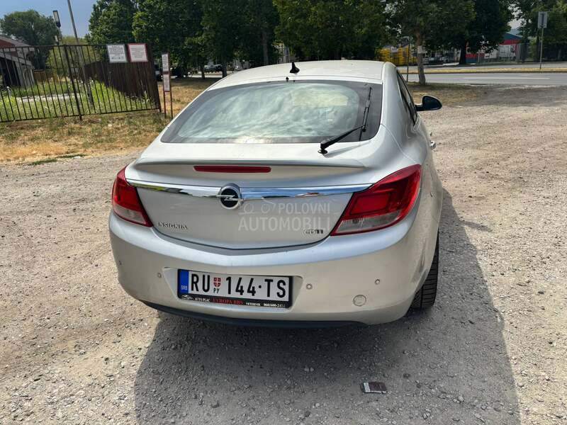 Opel Insignia 2.0cdti