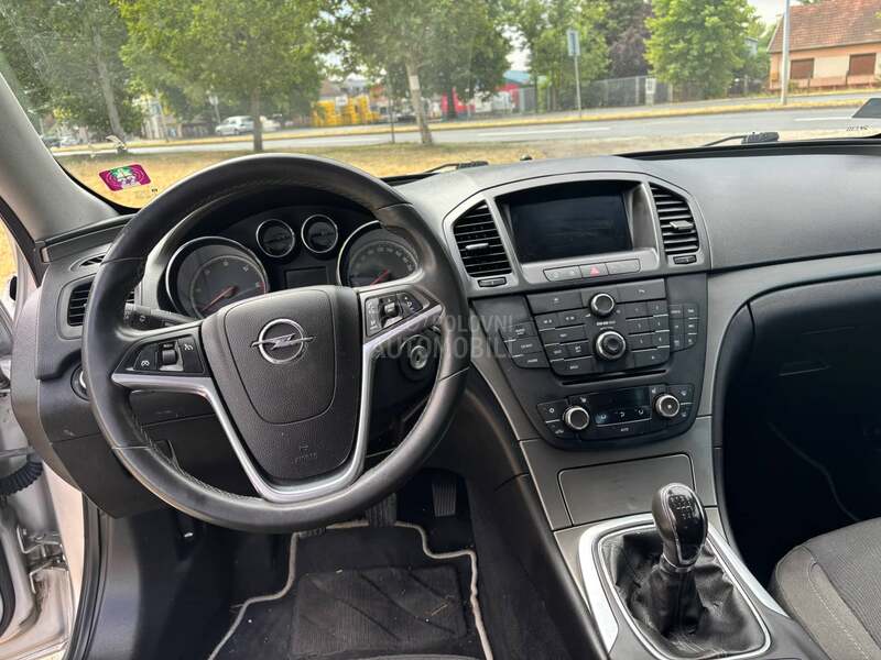 Opel Insignia 2.0cdti