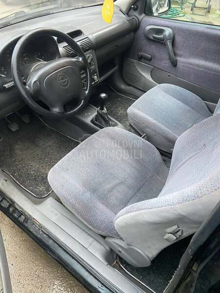 Opel Corsa B 1.4