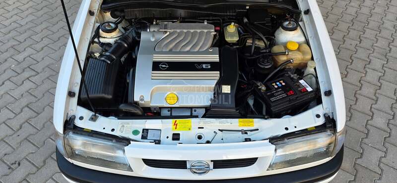 Opel Vectra A Buduci Klasici