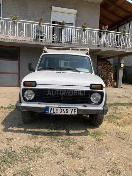 Lada Niva 