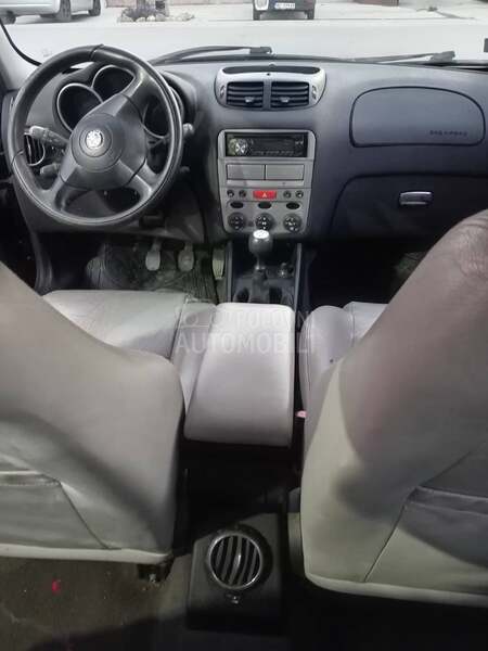 Alfa Romeo 147 1.9 JTD