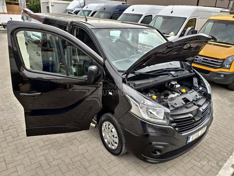 Renault Trafic DUPLA KABINA LONG KLIMA