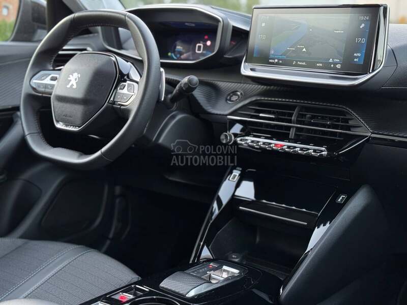 Peugeot 2008 ALLURE RESTYLE