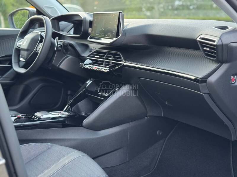 Peugeot 2008 ALLURE RESTYLE