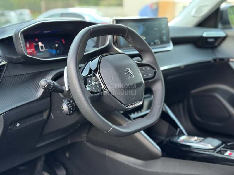 Peugeot 2008 ALLURE RESTYLE