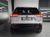 Toyota RAV 4 AWD Plug-in
