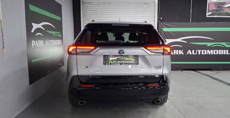 Toyota RAV 4 AWD Hybrid