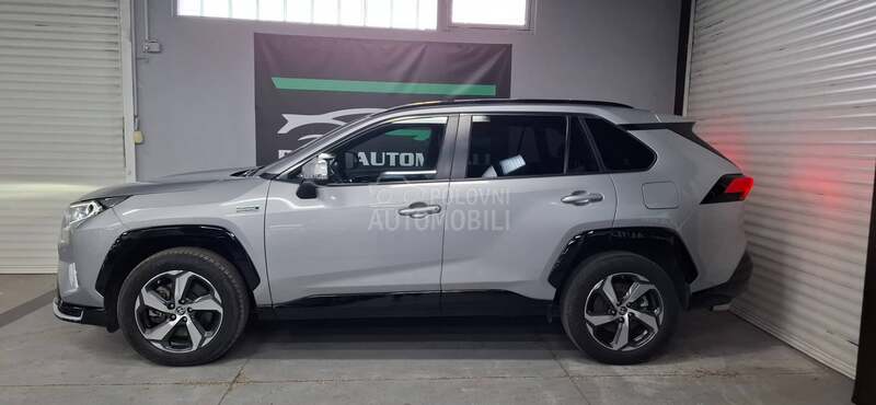 Toyota RAV 4 AWD Hybrid
