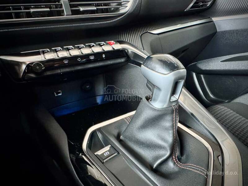 Peugeot 3008 1.5BlueHDI Active