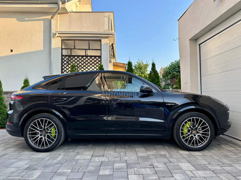 Porsche Cayenne Coupe E-Hybrid
