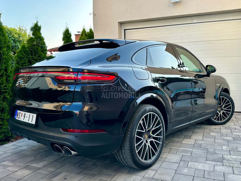 Porsche Cayenne Coupe E-Hybrid