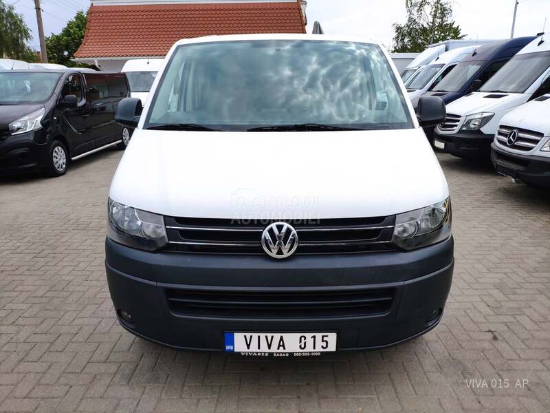 Volkswagen Transporter T5 5 SEDISTA
