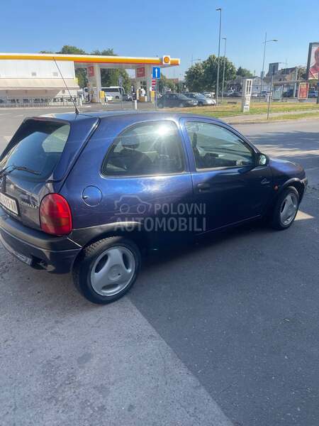 Opel Corsa B 