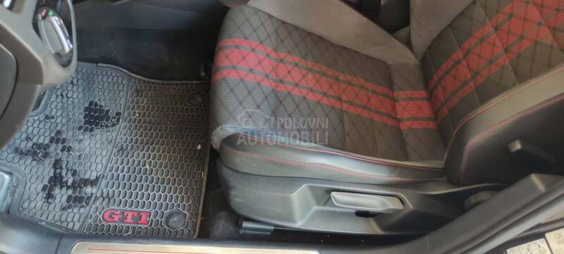 Volkswagen Golf 7 GTI TCR LIMITED