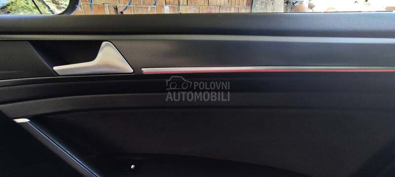 Volkswagen Golf 7 GTI TCR LIMITED