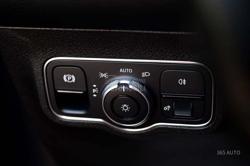 Mercedes Benz GLB 200 2.0 150/AUT/