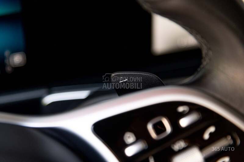 Mercedes Benz GLB 200 2.0 150/AUT/