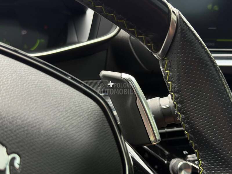 Peugeot 208 GT/Pano/Auto/Kamera