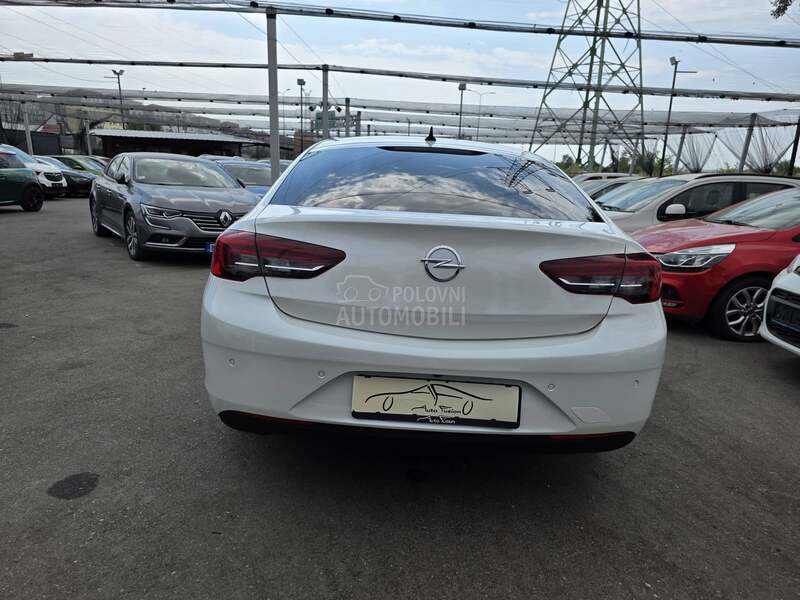 Opel Insignia 2.0 DTH AT8 INNOV