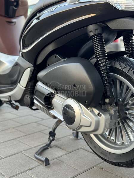 Piaggio Beverly 300 IE