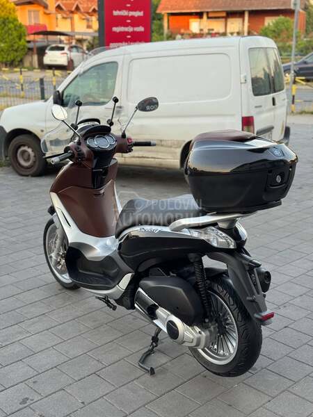 Piaggio Beverly 300 IE