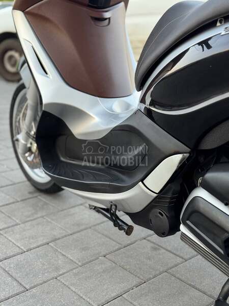 Piaggio Beverly 300 IE