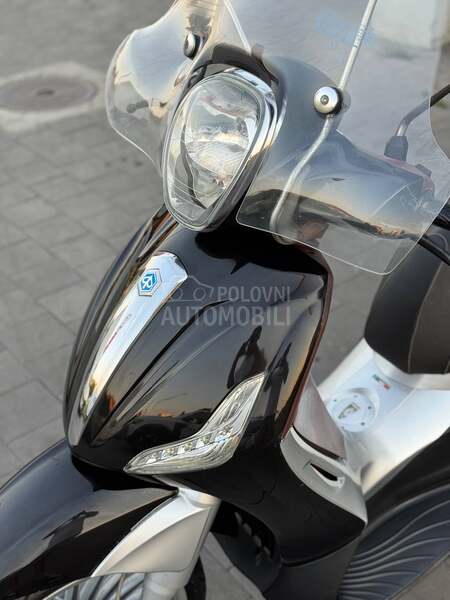 Piaggio Beverly 300 IE